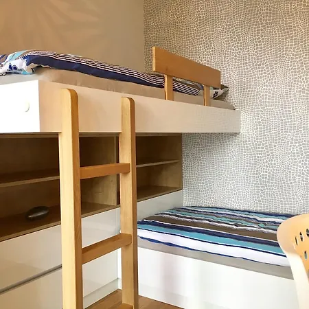 Nokturno Apartment *