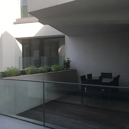 Nokturno Apartment *